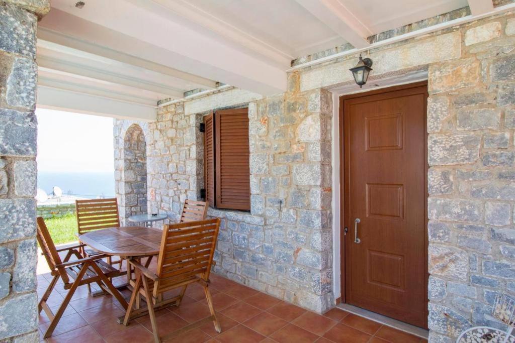 Malvazios Villas #4 Githio Exterior foto